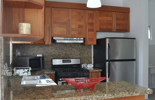 La Esplanada Apartment | SENIOR SNOWBIRDS - groundfloor 2BD 2BTH condo with pool in central Sosua