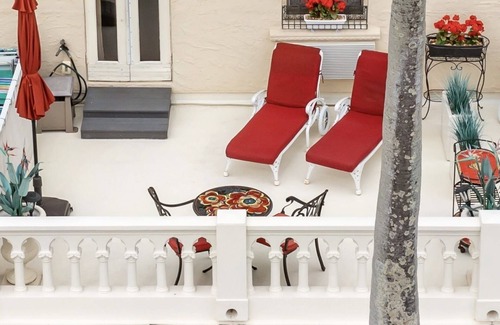 Palm Beach - West Palm Beach Condo | Sensational Palm Beach Island with Grand Terrace