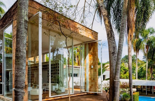 Carapicuiba House | Sensational Party Space