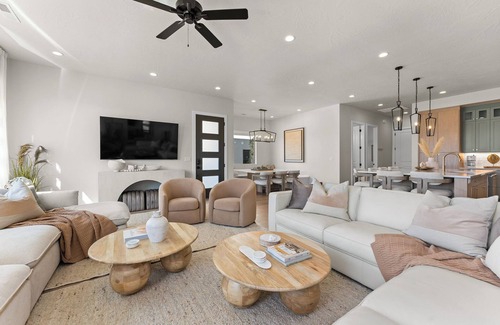 St. George House | Sensory Escape: Desert Color Lagoon + Beaches