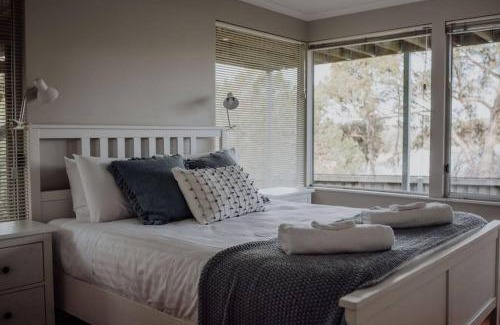 Coles Bay House | Sentinel at Freycinet