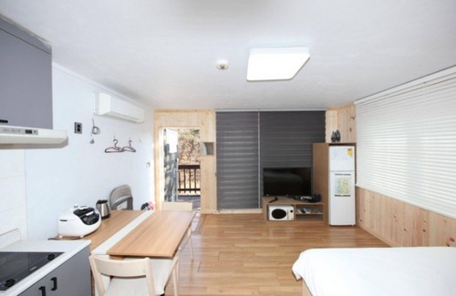 Ganghwa House | Seokmodo Park Jung Ah Pension