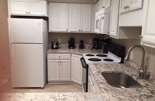 Folly Field Villa | SEP 19-2026:OCEANVIEW 50yd to beach, 3RD FL/Southbalcony LG Shower 2POOLS