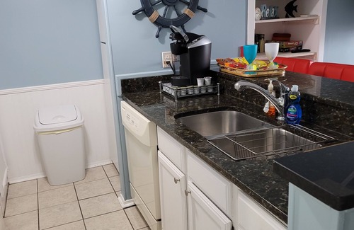 Orange Beach Condo | September 15% for 7 days+ on the beach Orange Beach - Condo 1 Bed 2 Bath n