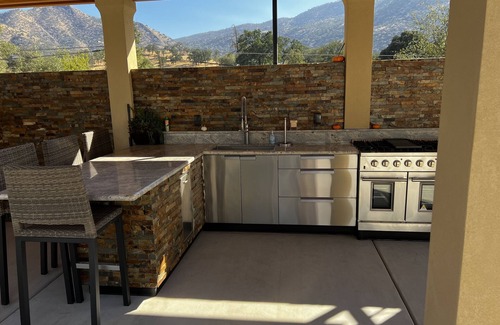 Three Rivers Apartment | Sequoia Studio Suites B