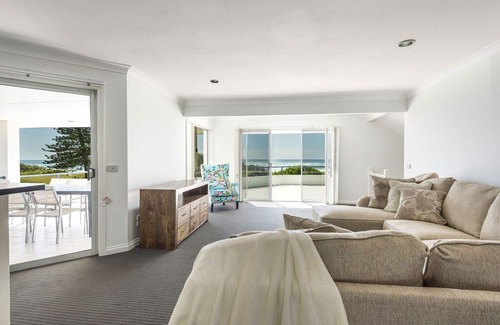 North Creek House | Serendipity - Large Family Home - Large Home for the Extended Family With Wifi