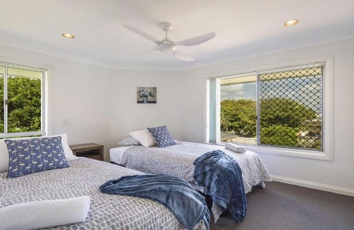 North Creek House | Serendipity - Large Family Home