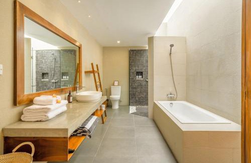 Pecatu Villa | Serene 2BR Family Pool Villa, 8Min Padang2 Beach