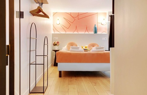 Quartier Saint-Ambroise Apartment | Serene apartment for 6p near the Marais