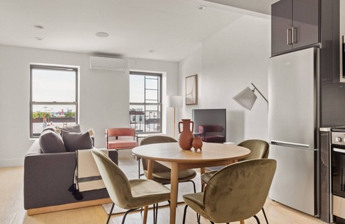 Carroll Gardens Apartment | Serene Carroll Gardens 3BR w/W/D, near Carroll Park, by Blueground