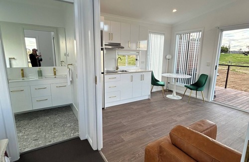 Walcha Ski Chalet | Serene Countryside Accommodation 4km from town at Red Hill Cabin #1 Walcha