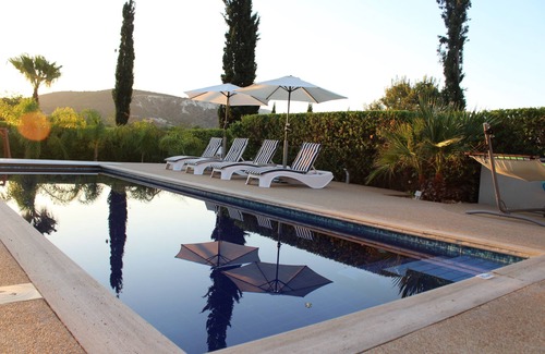 Monagroulli House | Serene Countryside Getaway near beach with shared pool