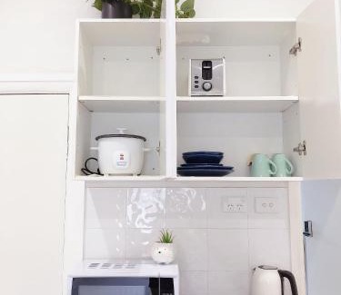 Kingsford House | Serene Double Studio - Mins to Station & UNSW