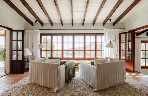Establiments Villa | Serene Heights: Exquisite, Secluded Mountain Villa With Panoramic Views of Palma