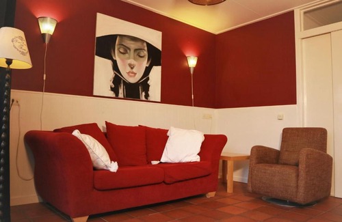 Eibergen House | Serene Holiday Home in Eibergen with Garden