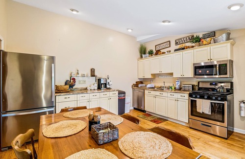 Diamond Point House | Serene home near Lake George, 20 minutes to Gore Mountain Ski Resort