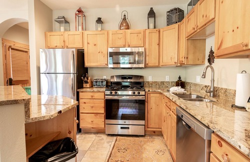 Keystone Condo | Serene Keystone Condo & Great Views from Balcony, Mins from Resort Shuttle