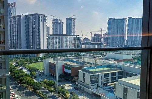 Dubai Apartment | Serene Living: 2BR Apartment in Sobha Creek Vistas-1008