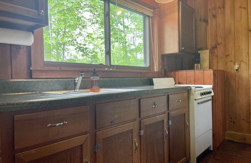 Bryson City House | Serene Nantahala Village Cabin w/Pool near Nantahala Outdoor Center!