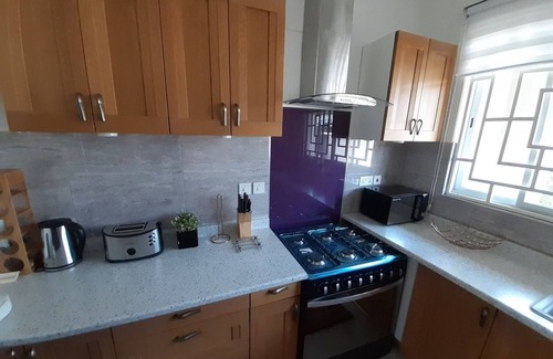 Santeo House | Serene Oasis in East Legon Hills - Chic 2 Bedroom Retreat