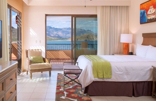 Nopolo Resort | Serene Oceanfront Villa with Spectacular Views & Luxury Amenities