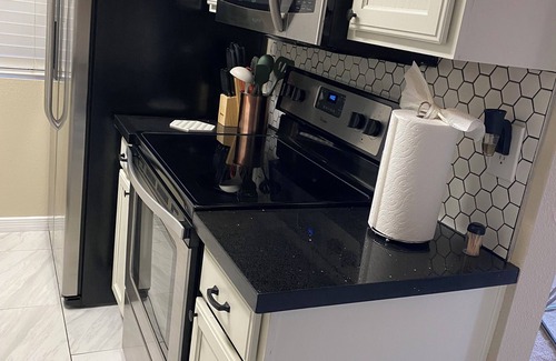 South Mountain Condo | Serene Safe Space Close to Airport
