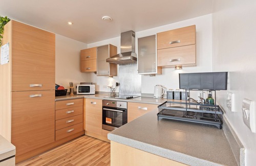 Birmingham City Centre Apartment | Serene Suite-Free Parking+Pool Table+Netflix