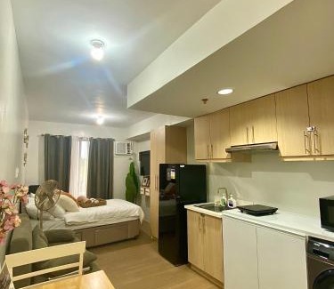 Tagaytay Apartment | Serene Suites Staycation at Pine Suites Tagaytay
