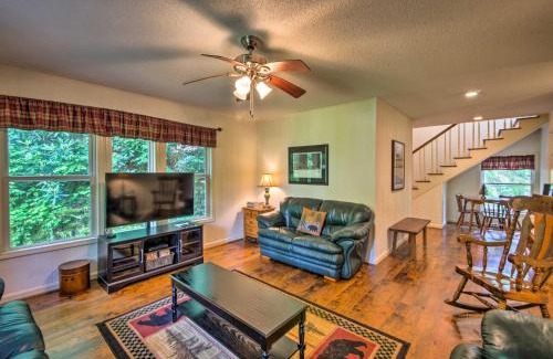 Todd House | Serene Todd Getaway with Private Pond and Creek Views!