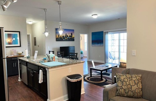 Fourth Ward Apartment | Serene **Uptown** 2BR/2BA Apartment