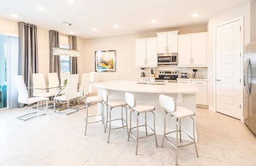 Florida Central Atlantic Coast House | Serene Vibrant Villa with Games Room at Encore