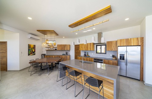 Potrero Villa | Serene Villa: Ocean View Pool, Rooftop Deck, 5 BR - Villa Vista Pacifico