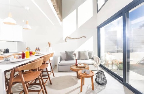 Nea Iraklia House | Serene Villas Halkidiki - Deluxe