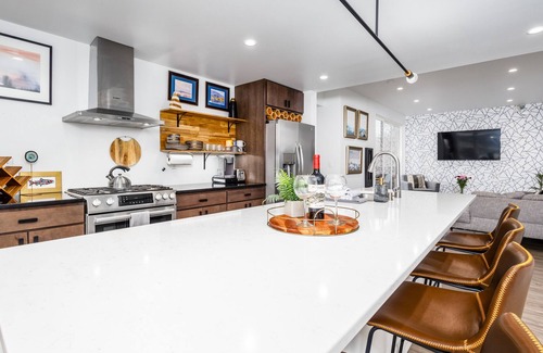 South Addition House | Serene waterfront townhouse with balcony, stunning views, dogs OK, fireplace