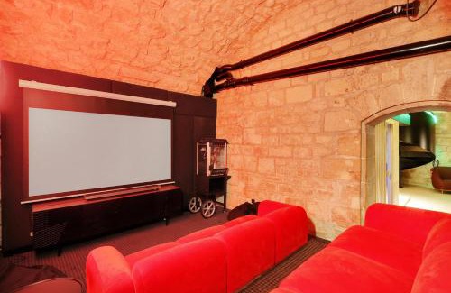 Arsenal Apartment | SERENERS Apartments in Place des Vosges - Rue de Birague
