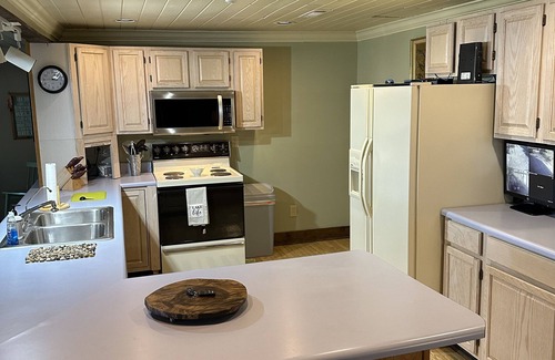 Scottsboro House | Serenity Cove-a unique waterfront home with canoe, kayak and fire pit!