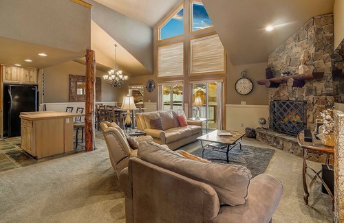 Tabernash Condo | Serenity, Hot Tub & Views - Mountain Getaway