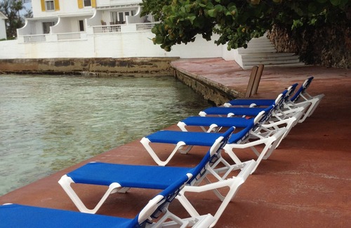 Nassau House | Serenity Nassau - Waterfront Views from Every Room, Beach/Pool