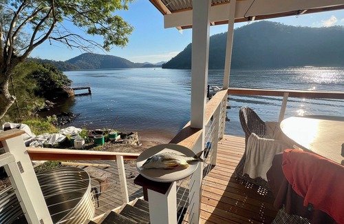 Sydney Cabin | Serenity on Coba Point