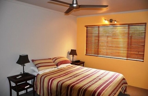Picnic Bay Apartment | Serenity on Magnetic Unit 5