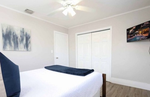 Hunt Club Villa | Serenity Retreat Pool/Spa BBQ Work Space WiFi+