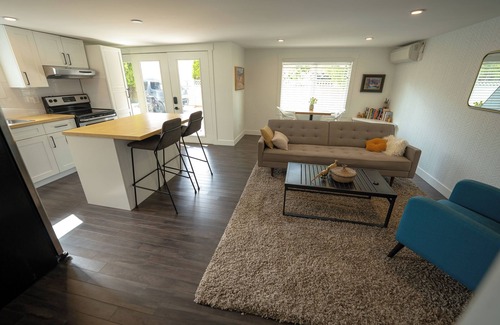 Okanagan-Similkameen House | Serenity: Rockcliffe Getaway