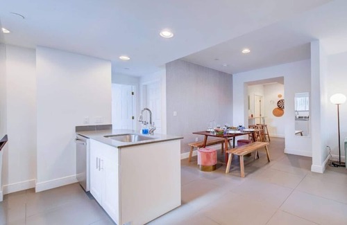 Allapattah Apartment | Serenity Sunset Apt 2BR/3BA - Wynwood near beach!