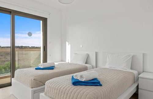 Softades Villa | Serenity Waves Villa 12