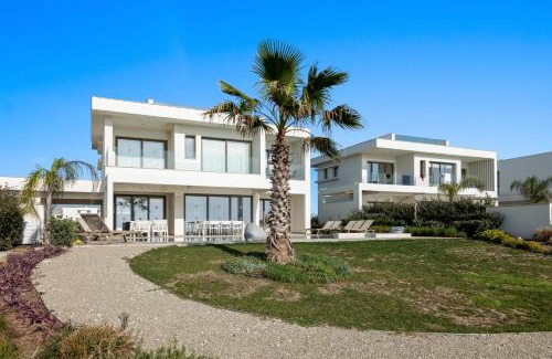 Softades Villa | Serenity Waves Villa 2