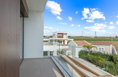 Softades Villa | Serenity Waves Villa 20