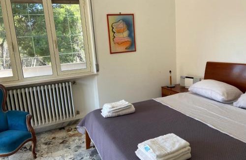 Pineta Apartment | Sergio Flat - 5 min dalla spiaggia & parcheggio