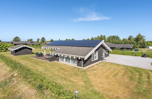Lonstrup House | "Serine" - 800m from the sea by Interhome