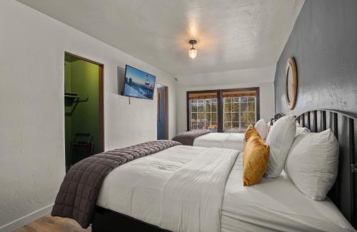 Big Bear Lake Resort | Sessions Retreat & Hotel