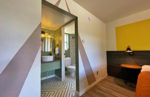 Big Bear Lake Resort | Sessions Retreat & Hotel